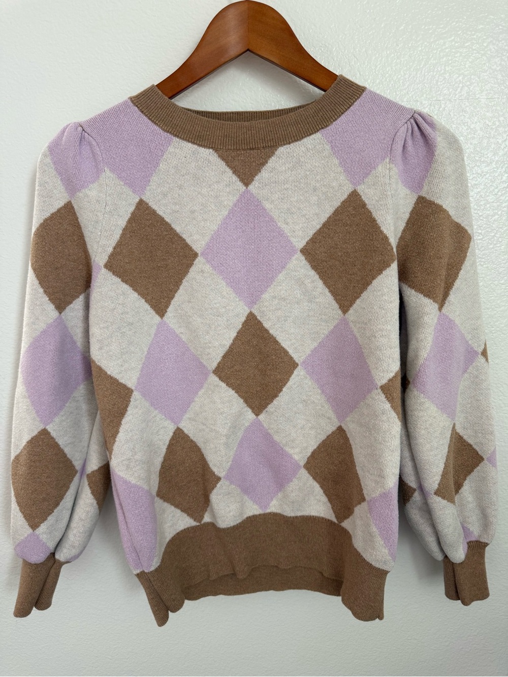LOFT Argyle Puff-Sleeve Crew Sweater in Brown, Lavender & Cream - Picture 3 of 3